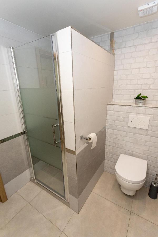 Levoča Horsky Dom Apartmany B מראה חיצוני תמונה